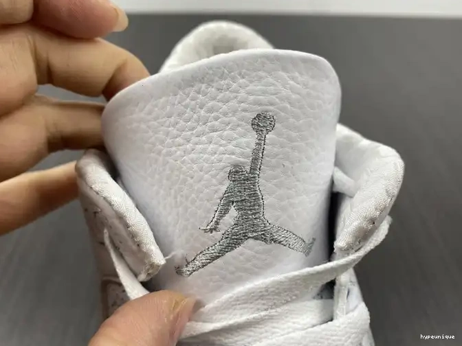 HYPE Air 'Triple 3 White' 429487-111 Retro PS Jordan 0512